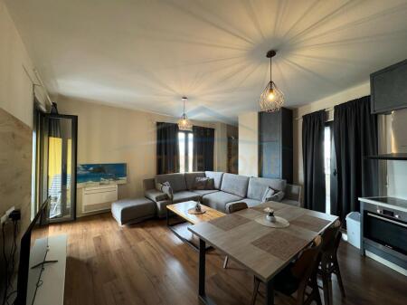 Qera, Apartament 2+1 Pazari i ri
