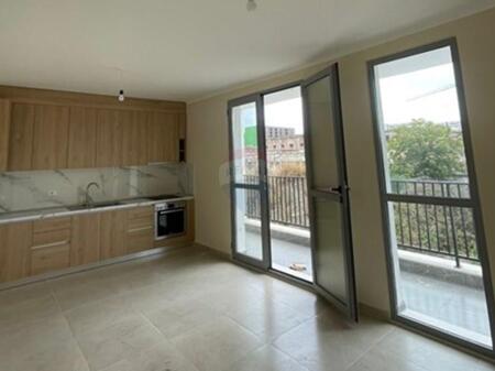 AFFITTO, APPARTAMENTO 2+1, VIA 5 MAGGIO,  