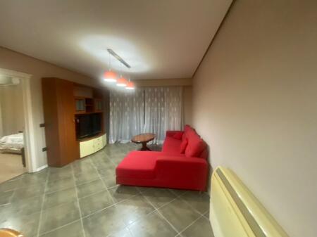 Jepet Apartament me qera
