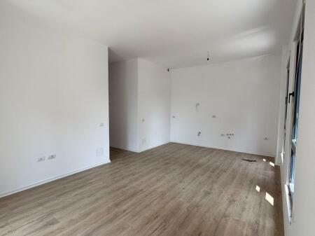Office for rent 2+1+parking space in Porcelan (ID BZ2689) Tirana
