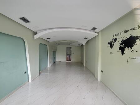SHOP FOR RENT 40 M2 MINE PEZA 60,000 LEKE