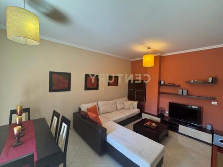 Apartament me qera1+1, Liqeni i Thate