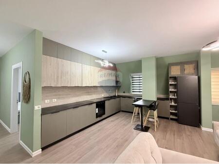 SHITET APARTAMENT 2+1+2 PRANE LAKE VIEW!