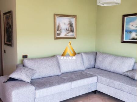 JEPET ME QERA 2+1 , KOMUNA E PARISIT, TIRANE