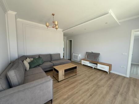 Apartament 2+1+2 per qira, Hotel Radisson, Liqeni i Thate