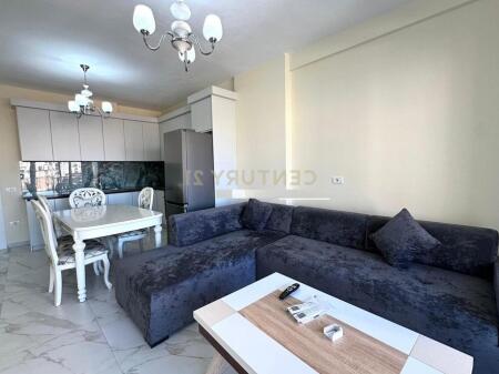 Apartament 1+1me qera, Pazari i Ri