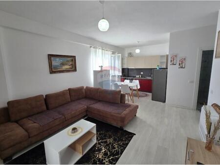 Apartament me qira 2+1+2+ post parkimi FZ RESIDENCE Liqeni i  Thate !