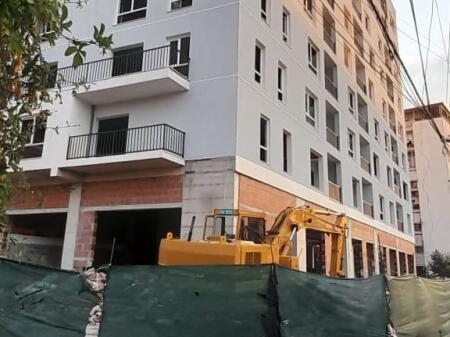 Okazionn! Apartament ne shitje tek Rruga e Dibres/Amerikan 2 (99,000 Euro)