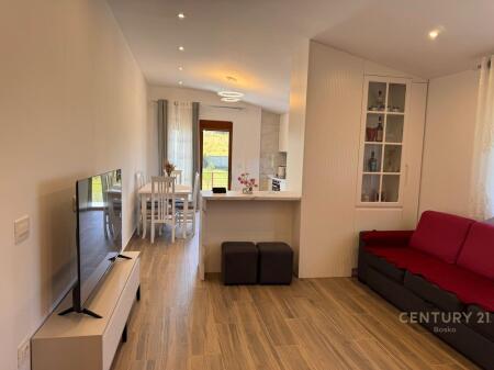 Jepet me Qera Apartament 2+1+ Parking në Senatorium, Tiranë - 500€ | 70 m²