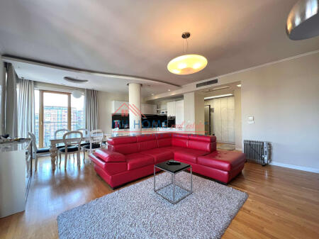 Apartament 2+1+2 me qira ne Bllok Tirane