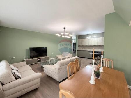 APARTAMENT 2+1+2 ME QIRA PRANE LAKE VIEW!