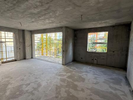 Shitet, Apartament 2+1+2, Kompleksi Palladium, Liqeni i Thate, Tirane