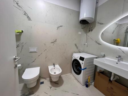 qira apartament modern 1+1 me post parkimi  liqeni i thate