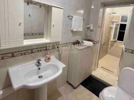 JEPET ME QIRA STUDIO -APARTAMENT 40m2 NE RRUGEN RRESHIT COLLAKU