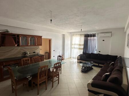 Shitet Apartament 2+1+2 Kamez ( Mundesi Blerje Me Kredi )