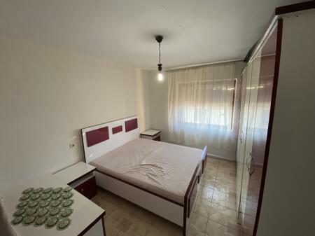 Appartamento/Casa in affitto - Ura e Institutit 
