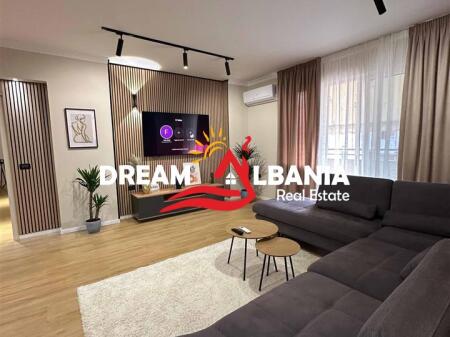 Apartment 2+1+2 for rent, Ish-Blloku (ID 42215373)