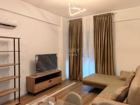JAPIM ME QIRA APARTAMENT 1+1 + POST PARKIMI TEK REZIDENCA OXA