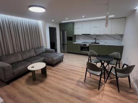 qira apartament 2+1 prane Sheshit Skenderbej