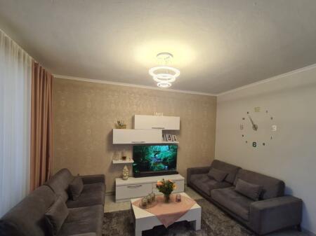 Jepet .e qera apartament 2+1 te kompleksi ICE në Don Bosko
