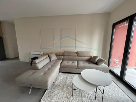 Rent, Apartment 3+1+2, Kavaja Street, Tirana