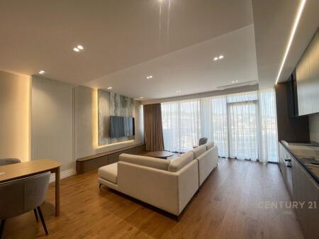 JAPIM ME QIRA APARTAMENT LUKSOZ+POST PARKIMI TEK REZIDENCA LAKE VIEW!