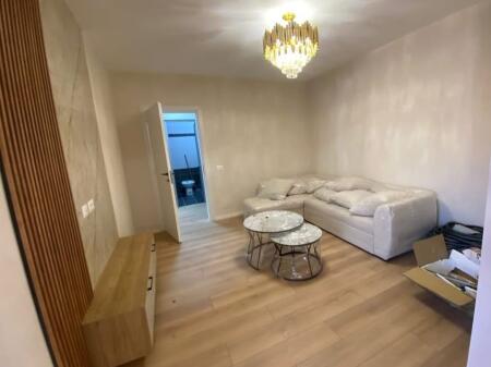 Te 2 Palmat, Astir Shitet apartament 2+1+2 tualete+2 Ballkone