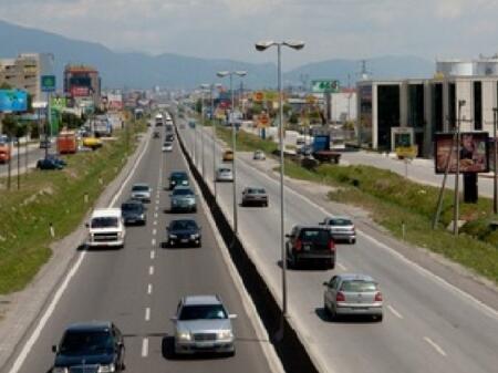 Terreno+Capannone Autostrada Tirana Durazzo