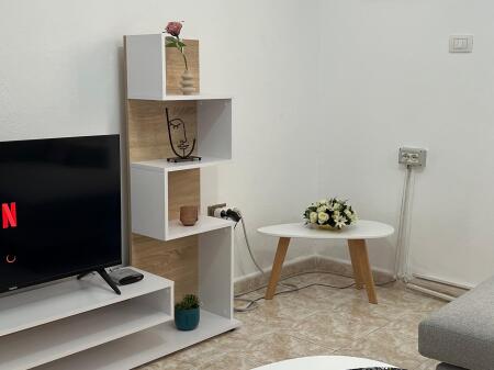 Appartamento 1+1 in affitto   📍 Posizione: Zogu i Zi, vicino a Ring Center