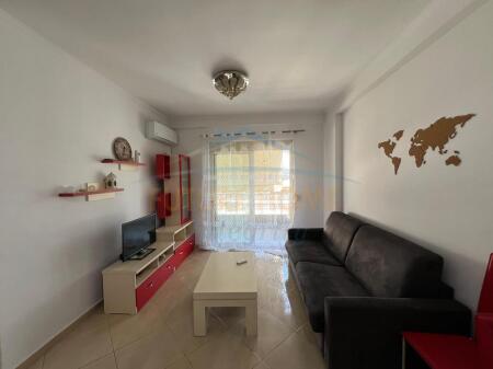 Shitet, Apartament 1+1, Unaza e Re, Tiranë.