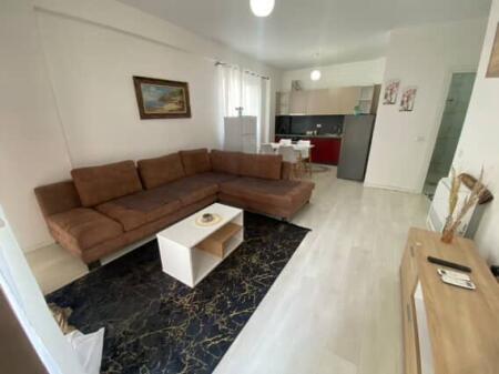 Apartament me qera 2+1+2 Liqeni i thate