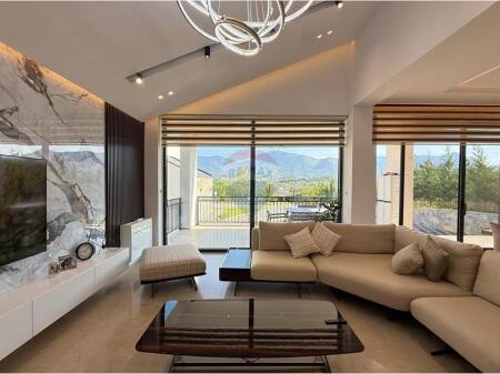 Modern villa for rent in Bërzhite !