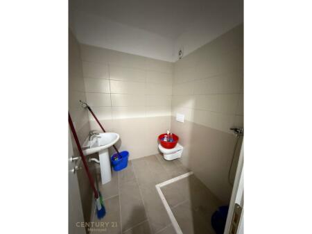 JEPET ME QIRA APARTAMENT 2+1+2, KOMPLEKSI DARLING ALI DEM!