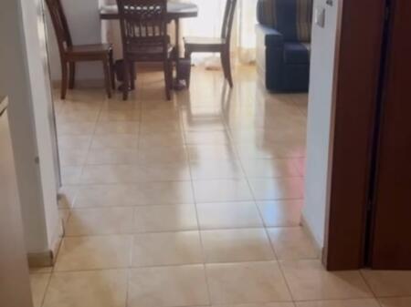 APARTMENT 1+1. 35000 LEKE. NEAR THE HEALTH CENTER. 5 MAJI STREET