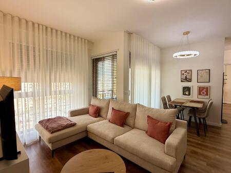 SUPER APARTAMENT 1+1 PER QIRA