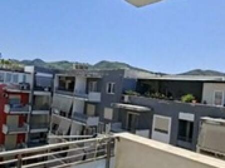 Affittasi 2+1 al Golden Park per 500€