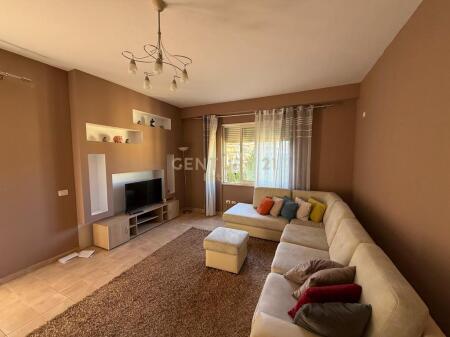 Apartament 2+1 Me Qira në Liqeni i Thatë, Tiranë - 650€ | 103.6 m² 650 € /Muaj
