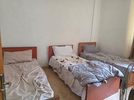 Jepet me qera apartament 1+1, Vilat Gjermane, Rruga Gramoz Pashko