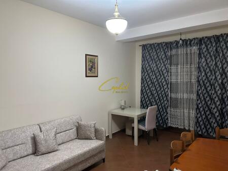 APARTAMENT ME QERA 1+1 RRUGA E DURRESIT 51.000 LEKE