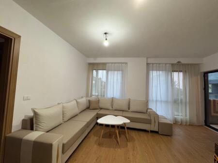 For rent 3+1+2 END OF THE STREET 5 Maji Tirana Riverside 45,000 lek