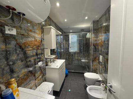Apartament me qera 2+1+2 Kompleksi mateo