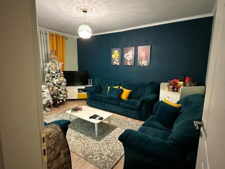 Shitet Apartament