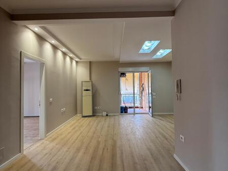 Appartamento 2+1 in vendita a Xhamllik presso la Residenza "Colombo 2"