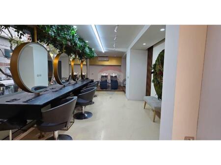 Commercial space for rent in Myslym Shyri!..