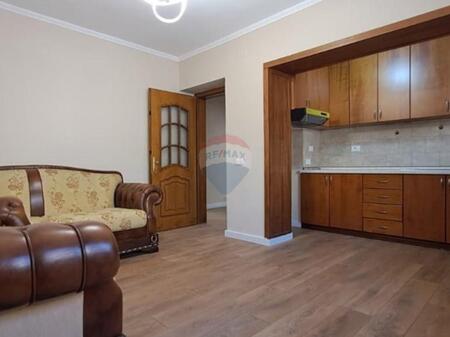 SHITET, APARTAMENT 2+1, PORCELAN, TIRANE !