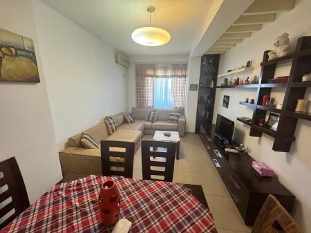 1+1 apartment for rent Astir near Customs