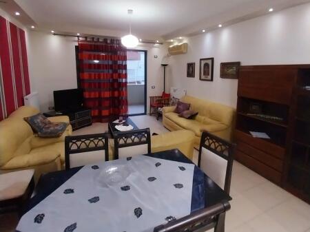 Jepet Apartament me qera