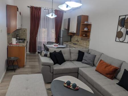 For rent 2+1 OPPOSITE THE COURT Blv Bajram Curri 600 thousand leke