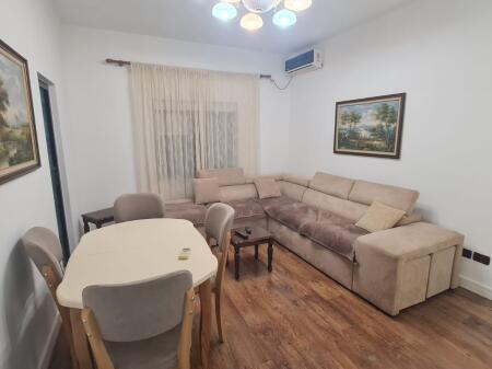 For rent 2+1, 2nd floor in a private villa, near police station 3, Mine Peza street.