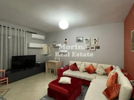 Qera, Apartament 2+1+2+parkim , Yzberisht , 600 euro/muaj